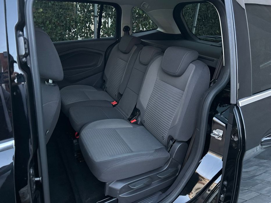 Ford  Grand C-MAX 2.0TDCI Titanium