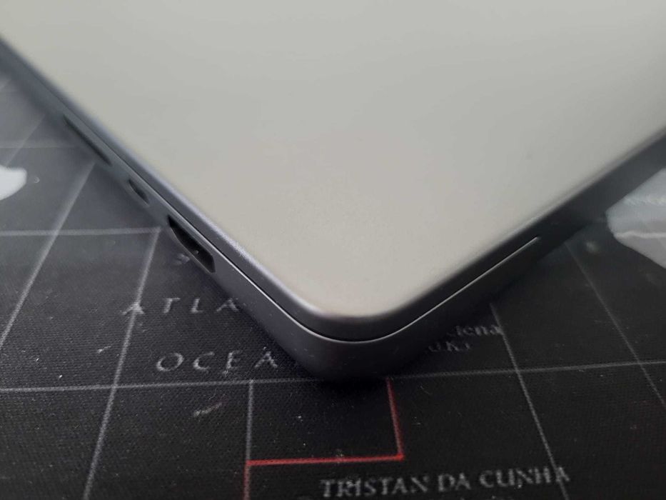 Ansamblu Display MacBook PRO 16 LCD inch M1/M2/M3 A2485 A2780 A2991