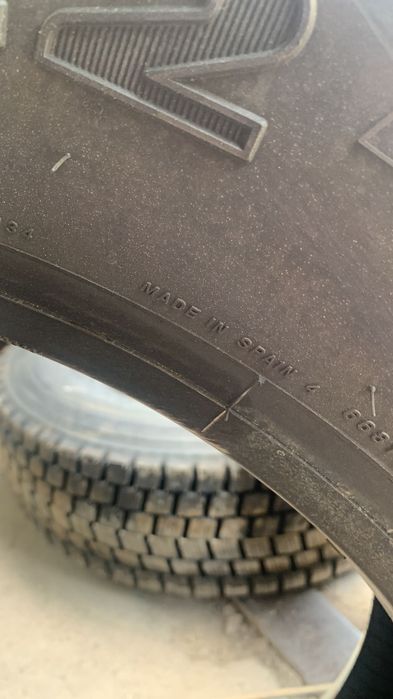 Продам шины Firestone  рулевые