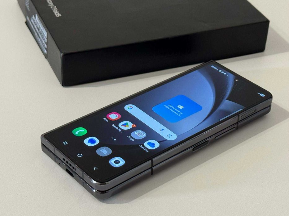 Бартер! Samsung Galaxy Z Fold 5 Phantom Black (Черен)