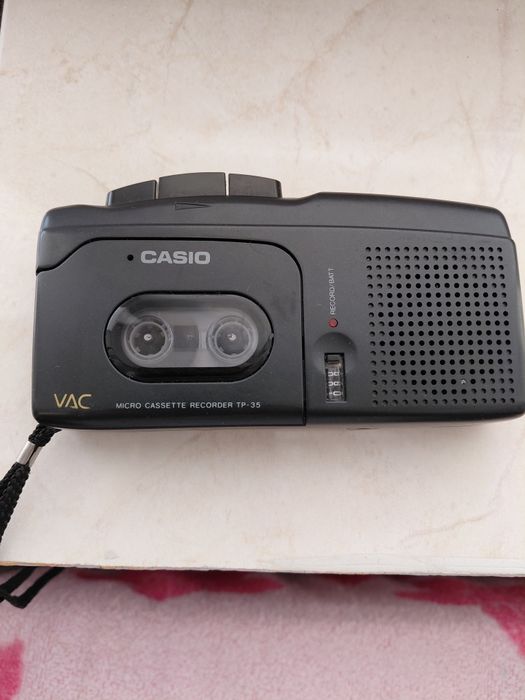 Casetofon Reportofon CASIO