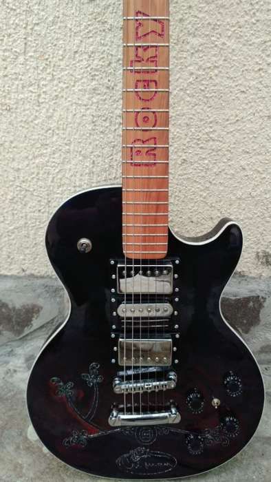 Chitara electrica Rocky/The Black Beauty-Criman Lepa/hand crafted!Nou!