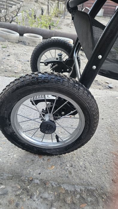 Продам коляску 23000