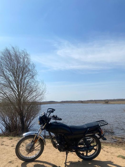Продам мотоцикл турист 150