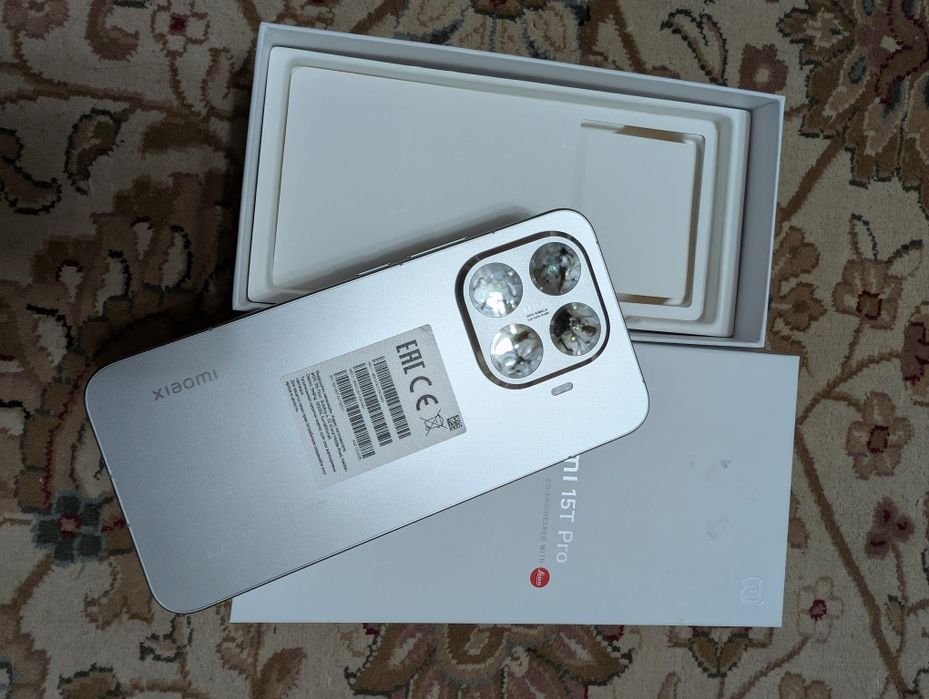 Xiaomi 15T pro 12/1tb