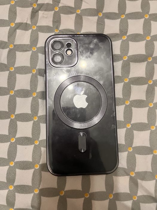 Iphone 12 с гарантий