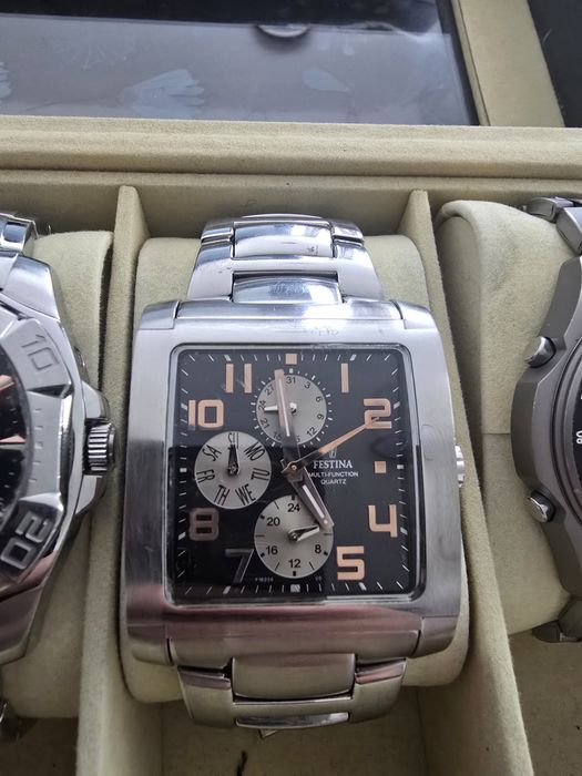 Часовници 1. Festina Multifunction  F16234 / 2.Festina F16290/6