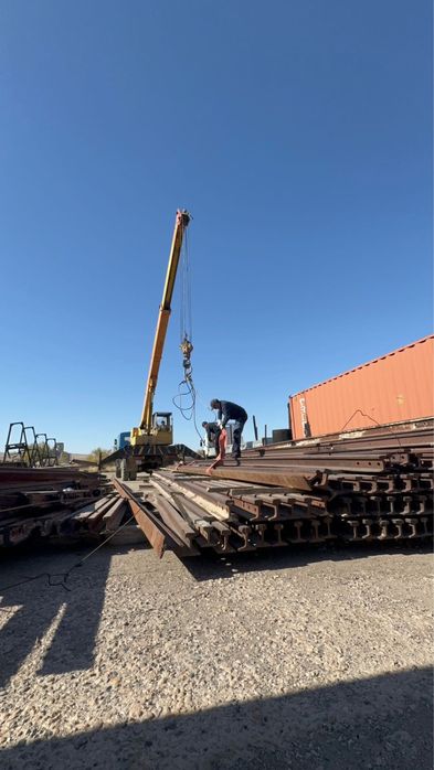 Железнодорожные рельсы