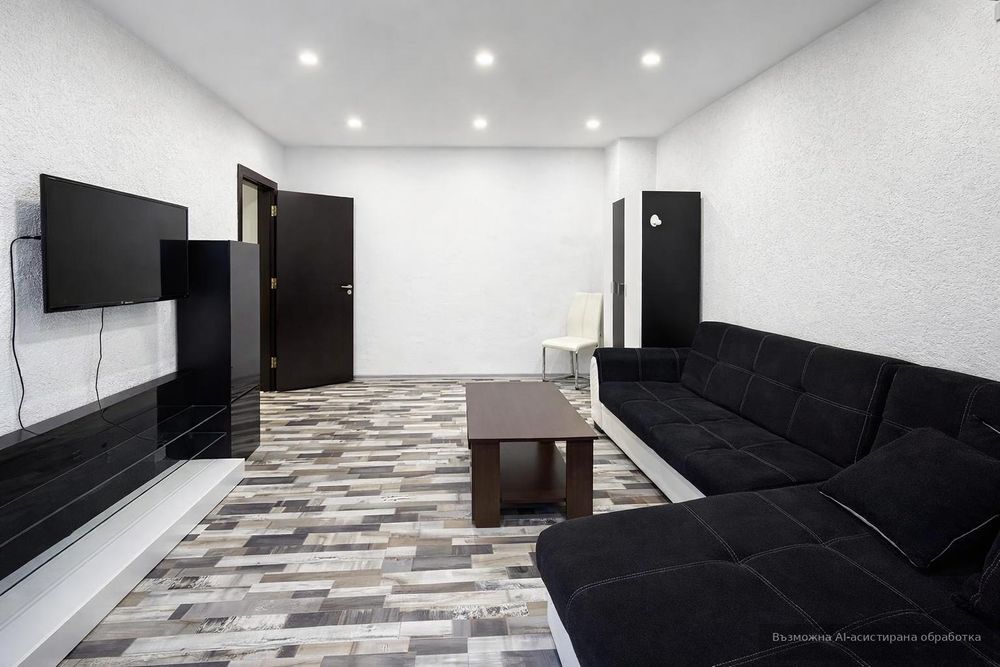 Дава се под наем Тристаен апартамент в Варна, Левски - 120 кв.м за 800 € - Снимка #2