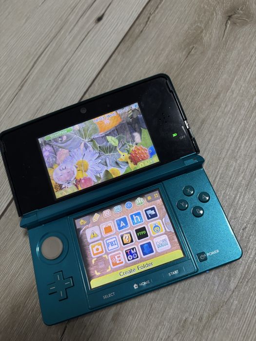 Vand nintendo 3 ds stare perfecta ,nu are incarcator
