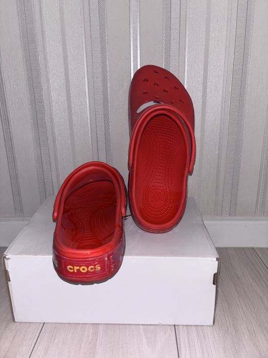 Crocs Classic Lightning McQueen