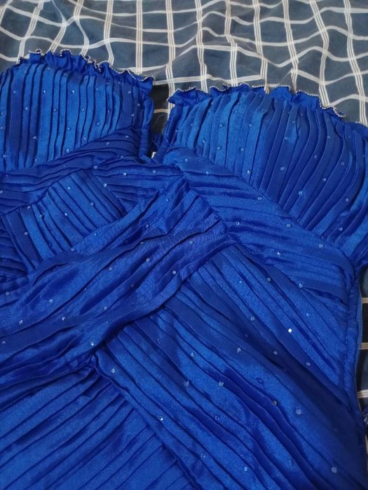 Елегантни рокли за вашата вечер .