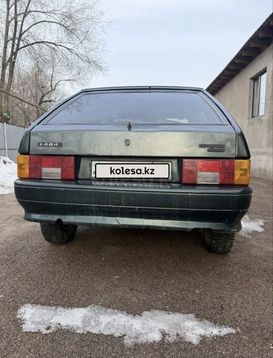 Автомобиль ВАЗ 2114