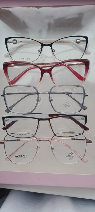 Оправы для очков