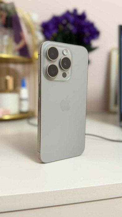 Продам iphone 15 pro