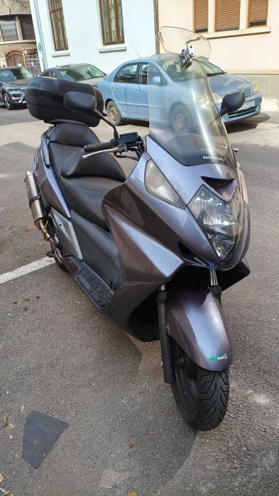 Honda Silver Wing 400