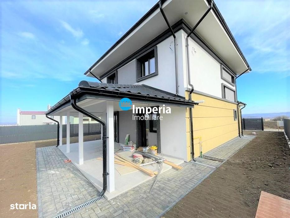 Vila 4 camere, Miroslava, Notariat, asfalt, beci, zona excelenta