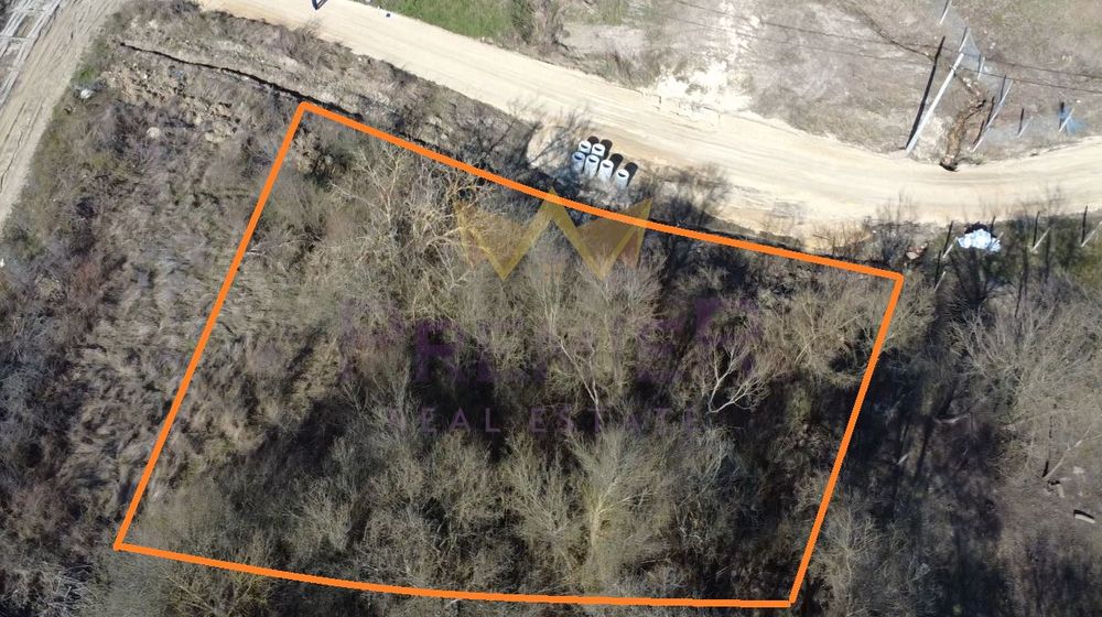 Продава се Парцел в с. Долище, Област Варна - 624 кв.м за 21 €/кв.м - Снимка #1