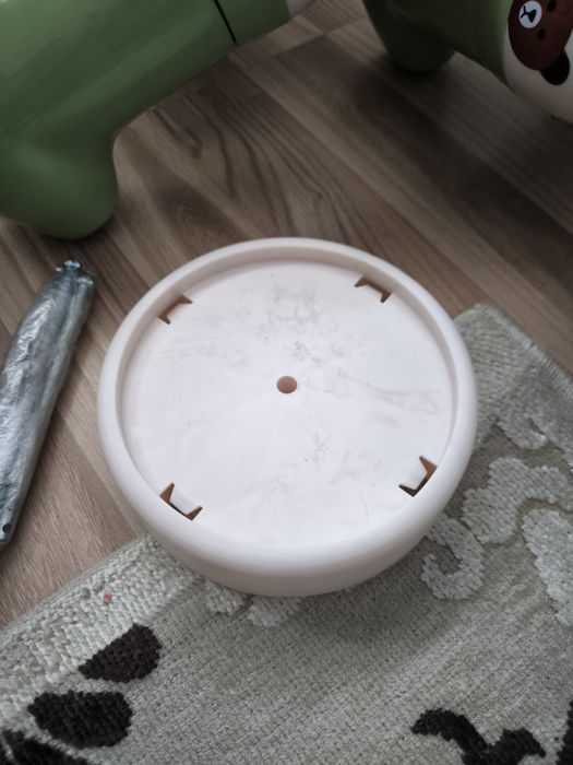 Два детских толокара без колес