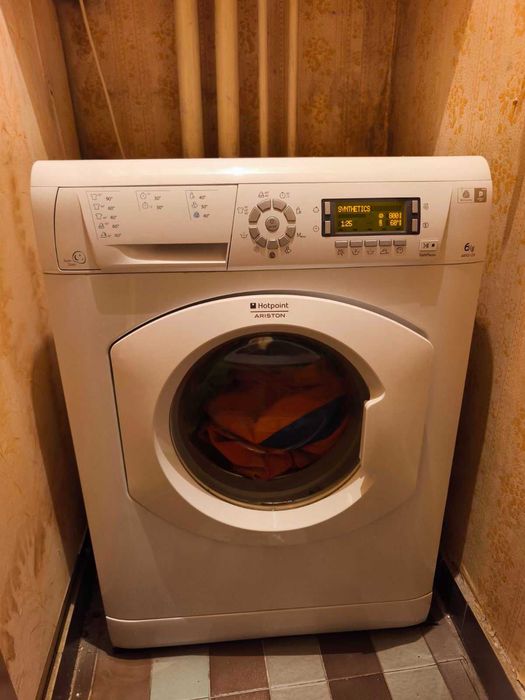 Пералня Hotpoint Ariston ARXD109 6kg