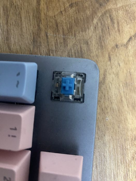 Клавиатура LogiTech