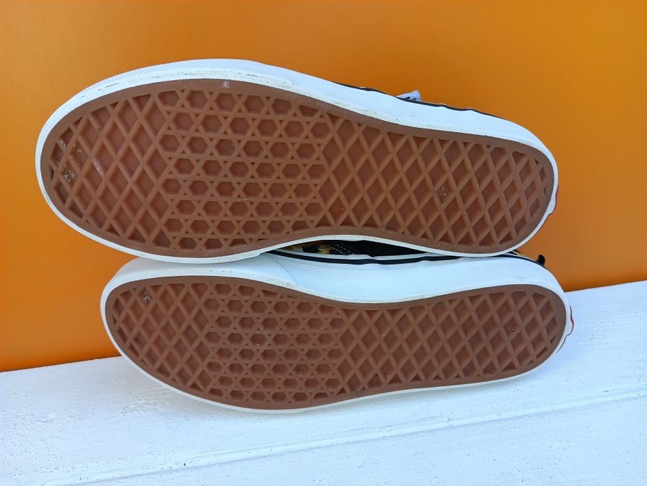 Vans слънчогледи N 35 - 22 лв