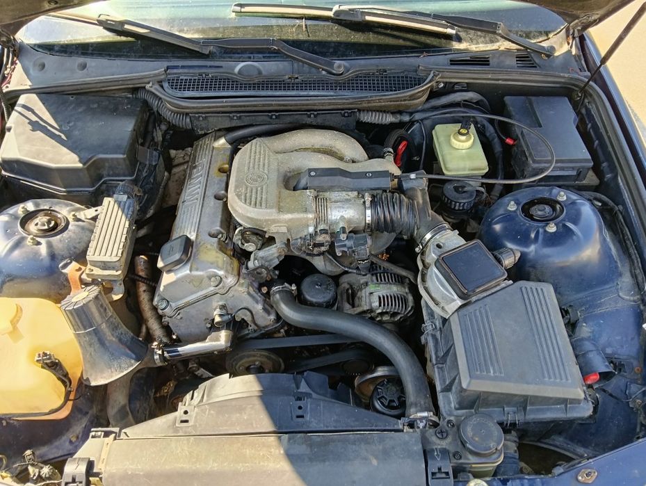 BMW E36 316i Compact - за части