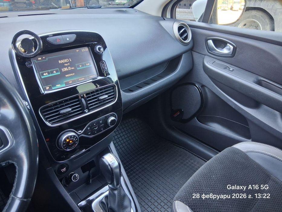 Рено Clio IV .1.2,118hp,автоматик,лед пакет ,задна камера,парктрони