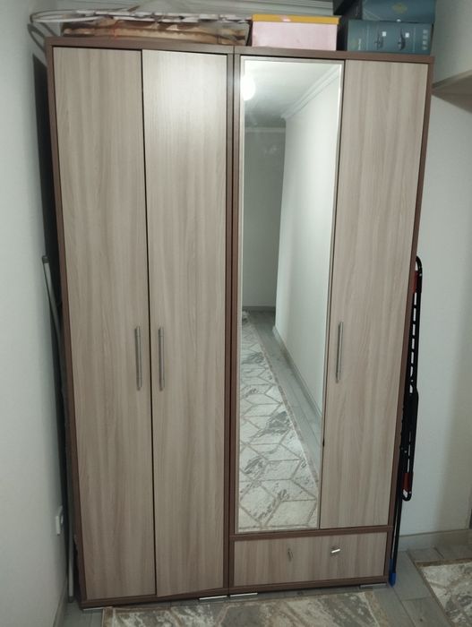 Прихожая и шкафы