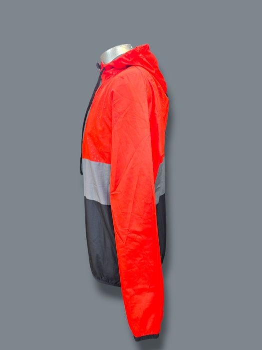 Under Armour яке със вградени слушалки | Топ модел |