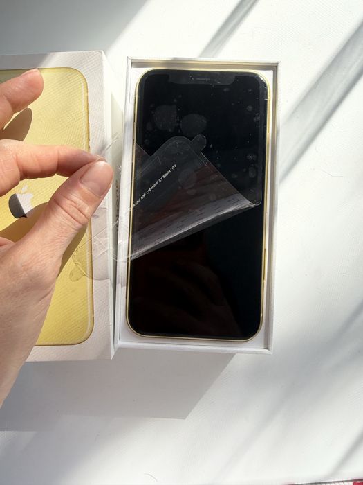 Айфон 11 256гб в отличном состоянии