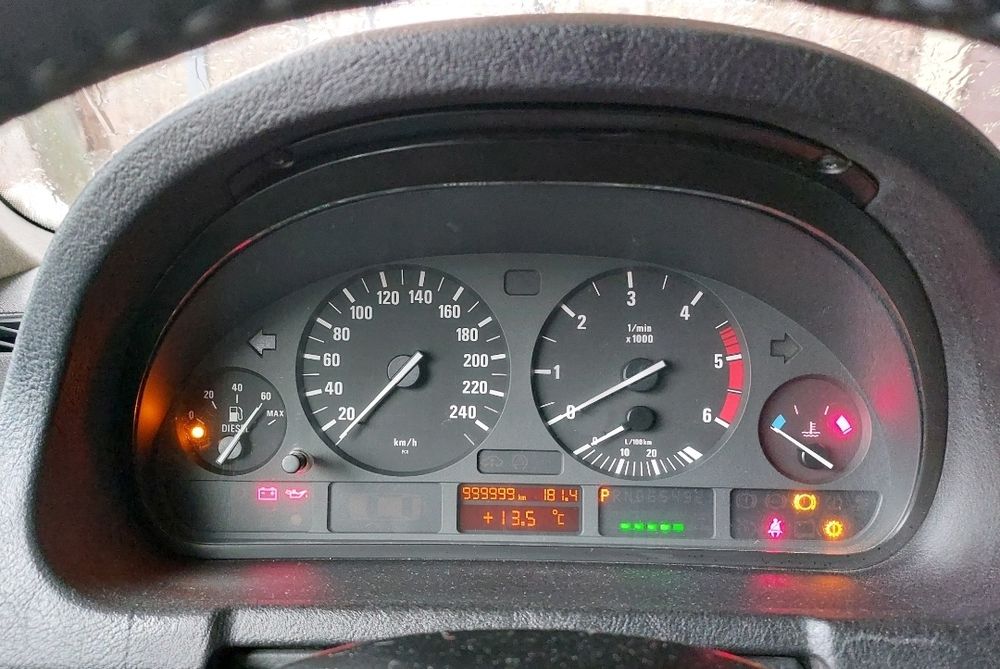 Дооснащение приборной панелью High BMW E38/E39/E53