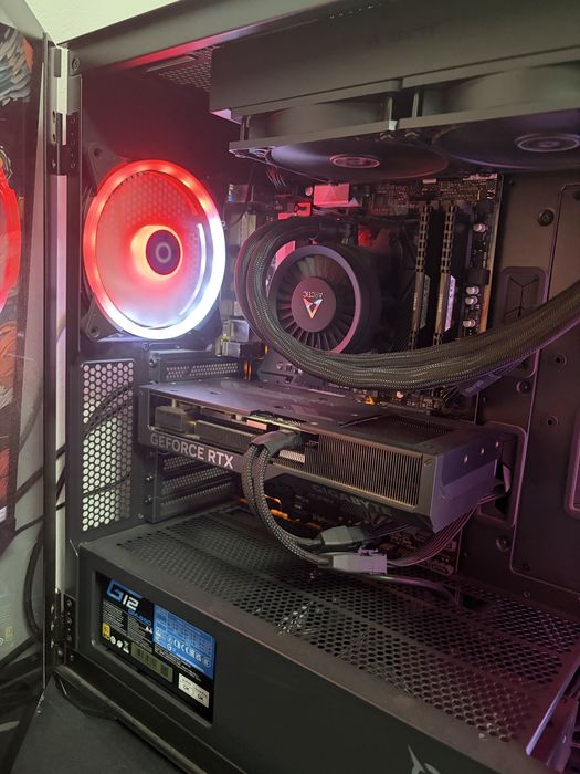 PC Gaming + 2 monitoare