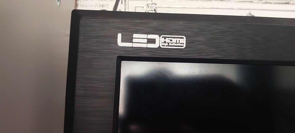 Продам телевизор бу