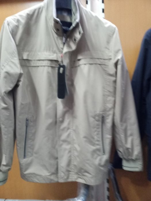 Чехлы и вешала для одежды,брюк