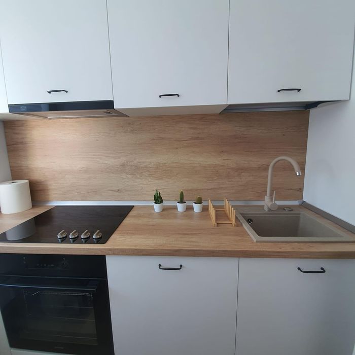 Garsoniera38 eur /zi