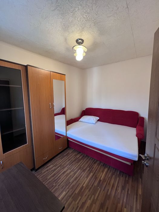 Vand apartament 2 camere
