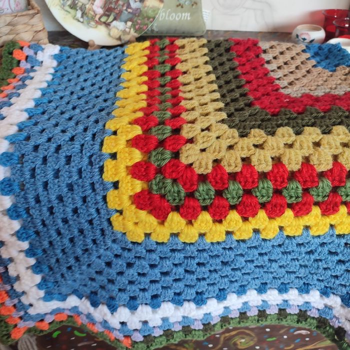 Ръчно изработено покривало