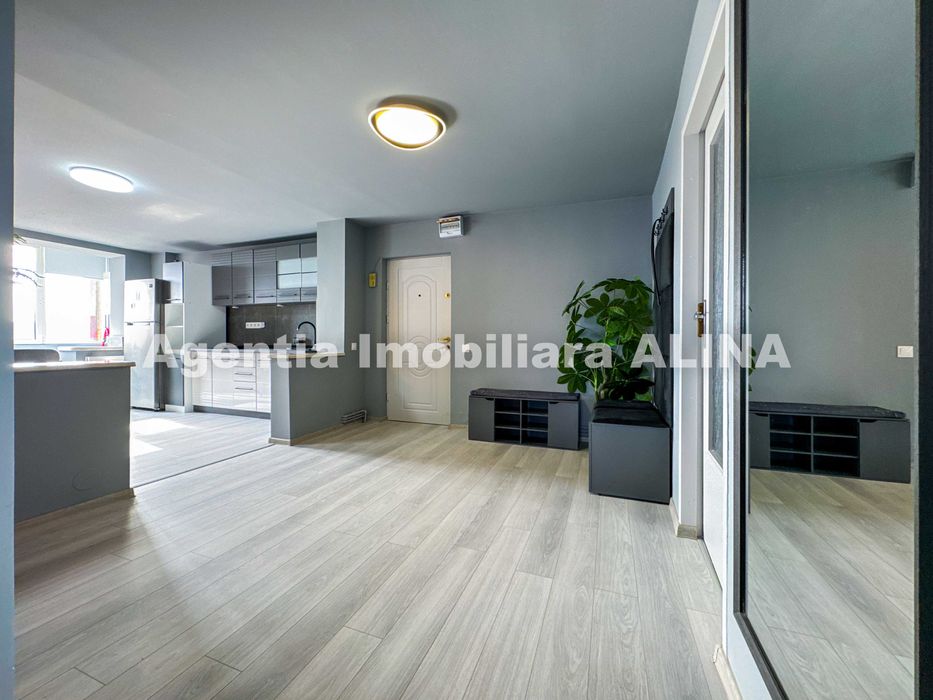 Apartament LA CHEIE, cu 4 camere in Deva, zona Balcescu, 80 mp.