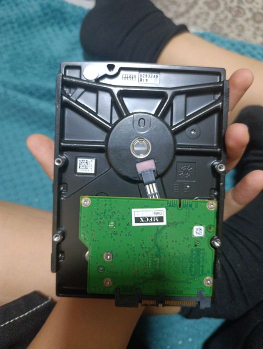 Жёсткий диск hdd 1тб для видеонаблюдения