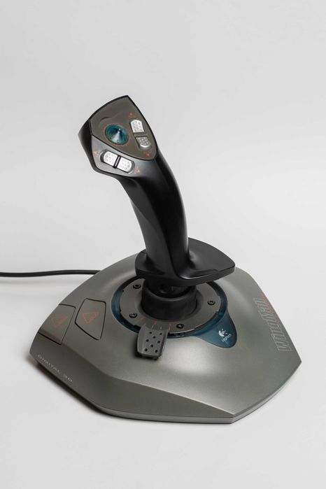 Джойстик Logitech J-ZA10