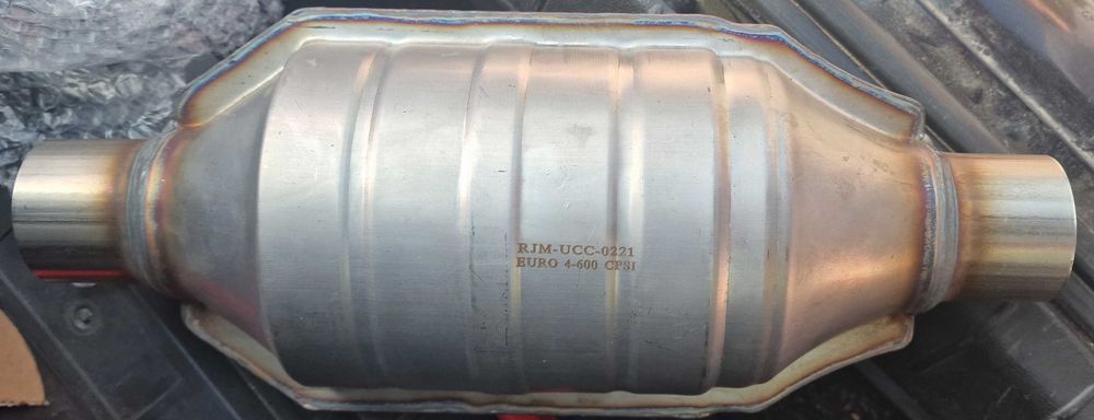 Универсален катализатор Euro 4 – 600 CPSI