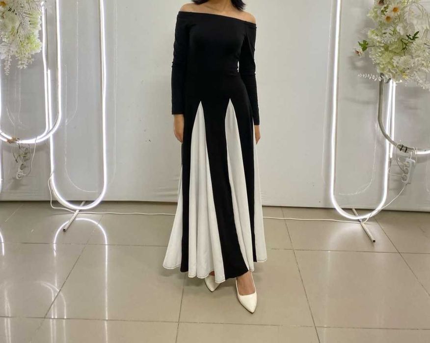 Стильные женские платья, S (подойдут и на 44), как новые