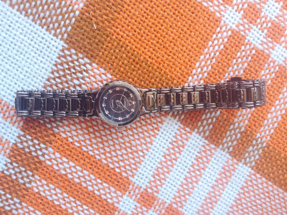 Дамски часовник OMEGA