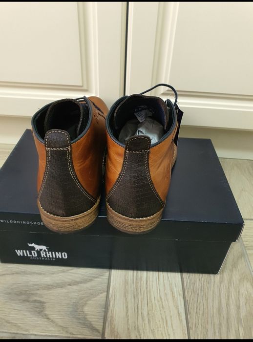 Ghete editie limitata, piele naturala portugheza, lucrate manual;