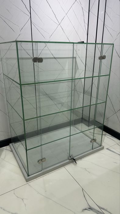 Витринная полка стекло