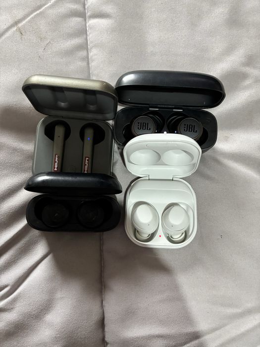 Casti bluetoooth jbl samsung