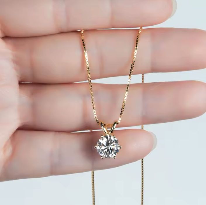 Сребърно колие с позлата и диамант-мойсанит1 , 2 и 3 карата