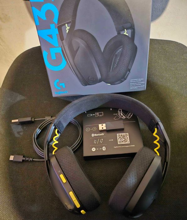 Безжични слушалки Logitech G435