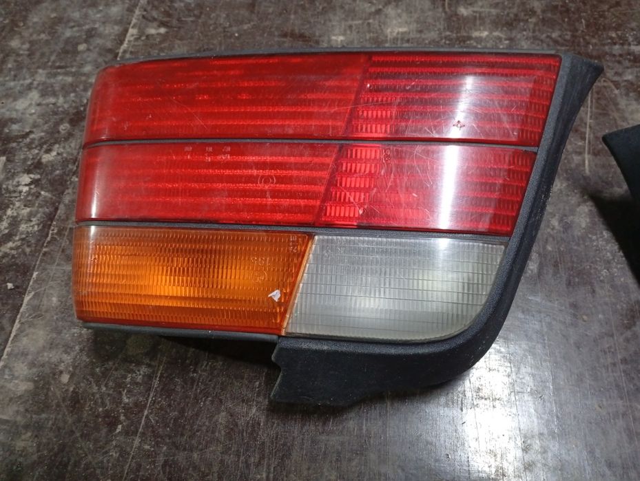 BMW e 36 стоп сигнал